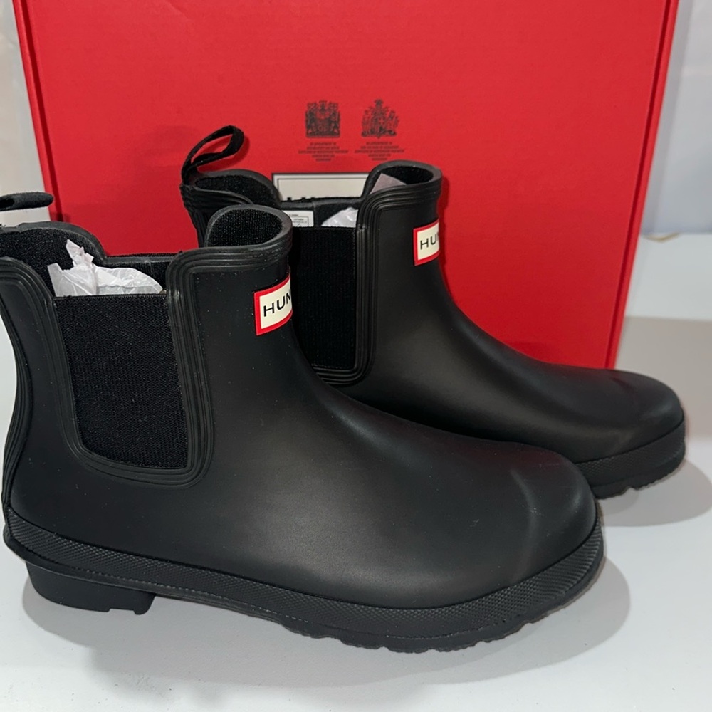 Hunter women's Chelsea boots